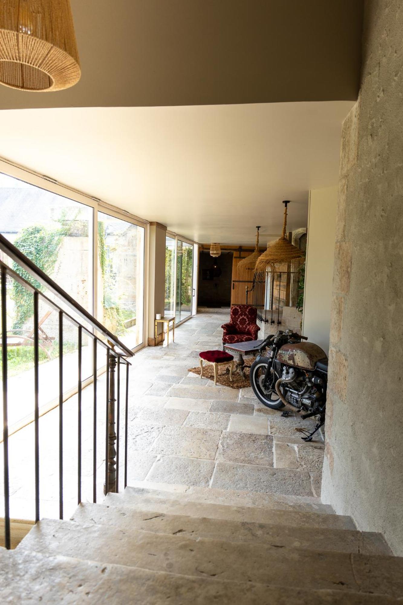 L'Abbaye Saint Michel Bed & Breakfast Tonnerre Exterior photo